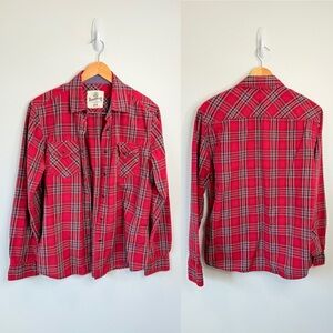 Roebuck & Co Men’s Red Plaid Flannel Cotton Snap Button Up (M)